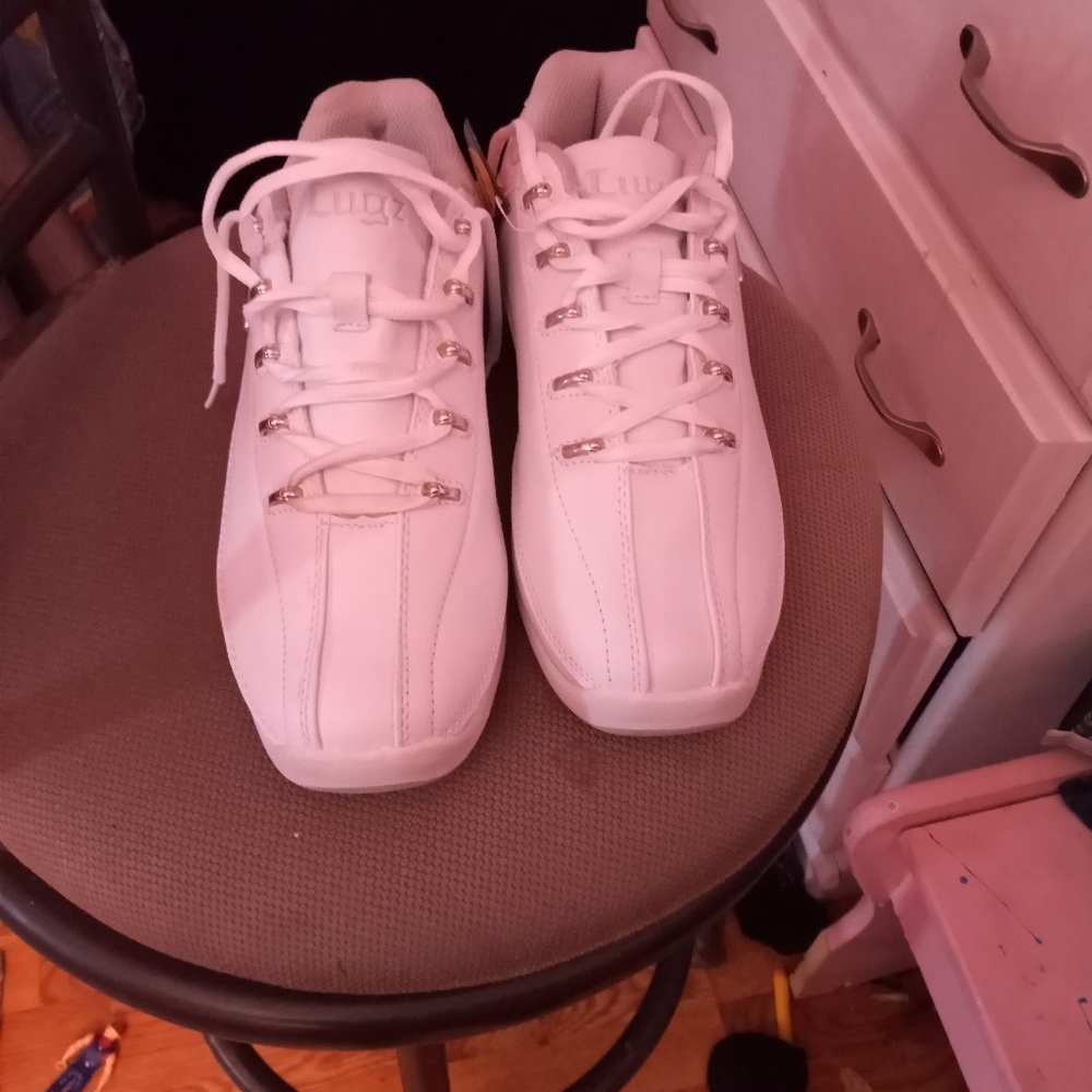 New - Picture 3 of 4